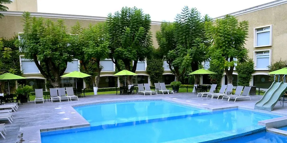Plaza Camelinas Hotel Queretaro