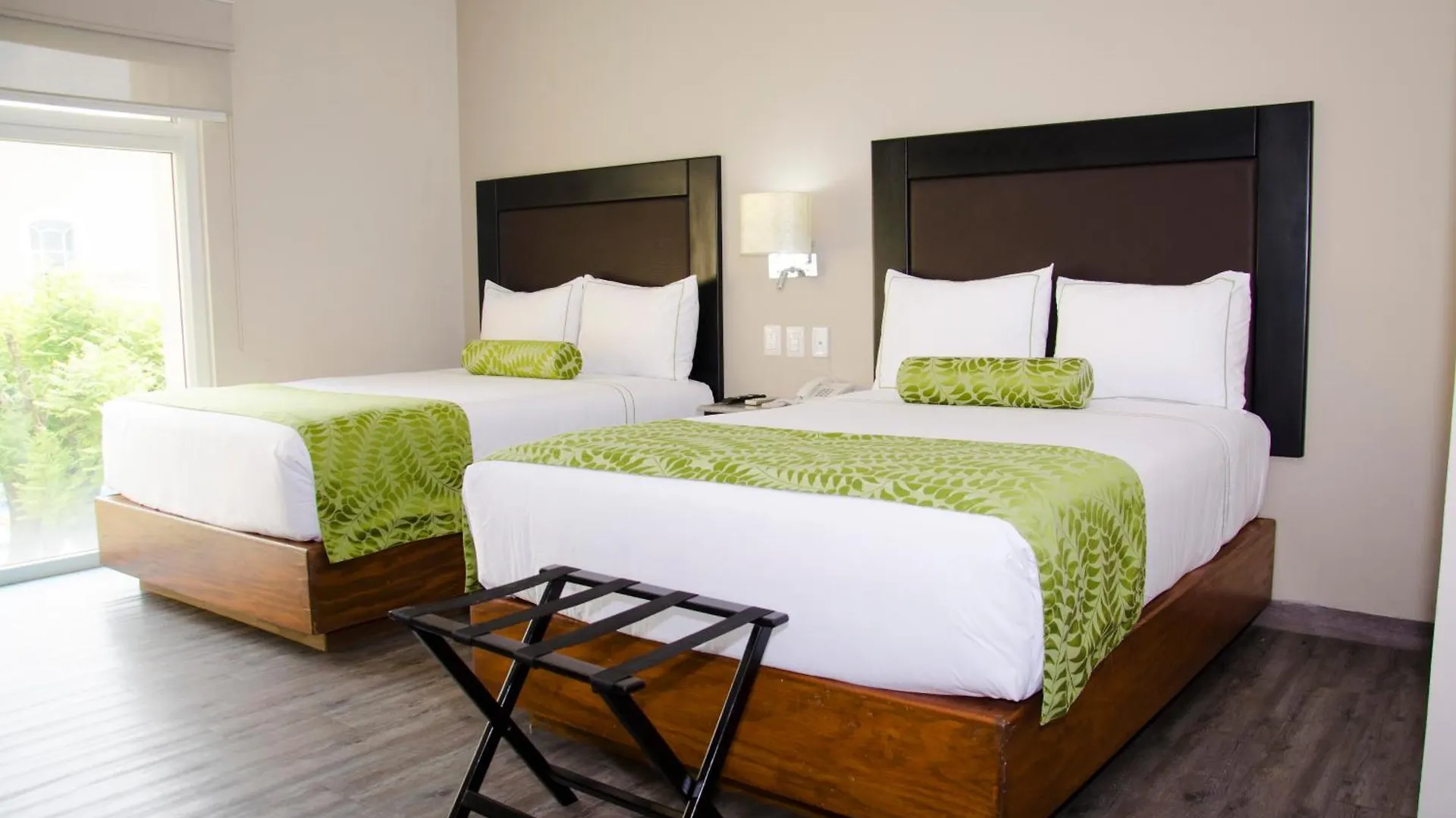 Plaza Camelinas Hotel Querétaro